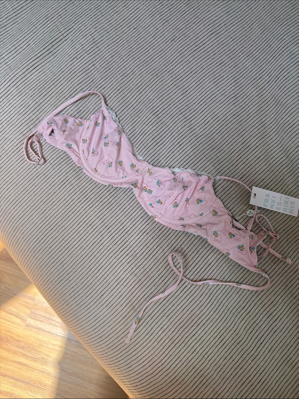 frankie's bikinis underwire swim top